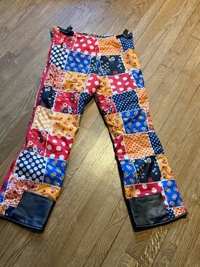 Adult padded ski Patchwork Print Bottoms Multicolor fits s/m great condition